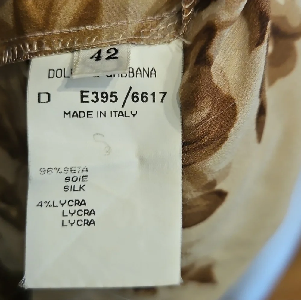 Vintage Spring 1997 Dolce & Gabbana Beige & Cream Floral Silk Maxi Dress - Picture 12 of 16